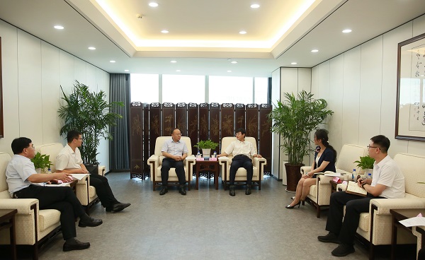 8月3日 公司與中鐵十四局集團西北區(qū)域總部開展業(yè)務合作交流.jpg